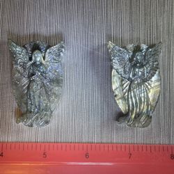 2 Angels Carvings From Labradorite With Flash
