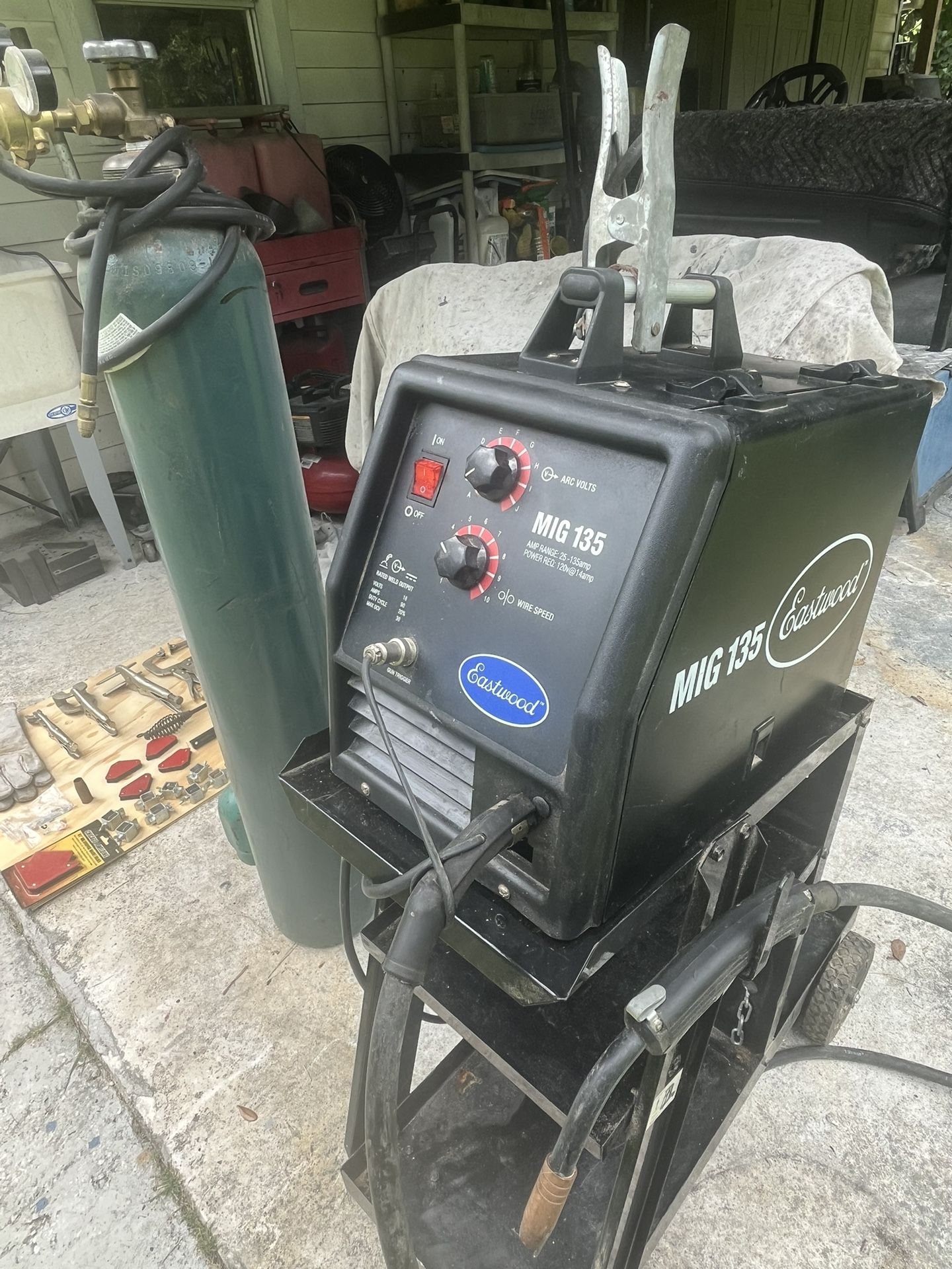 Eastwood Mig 135 welder ( Not For Aluminum)And Accessories, Priced To Sell This Weekend. 120V