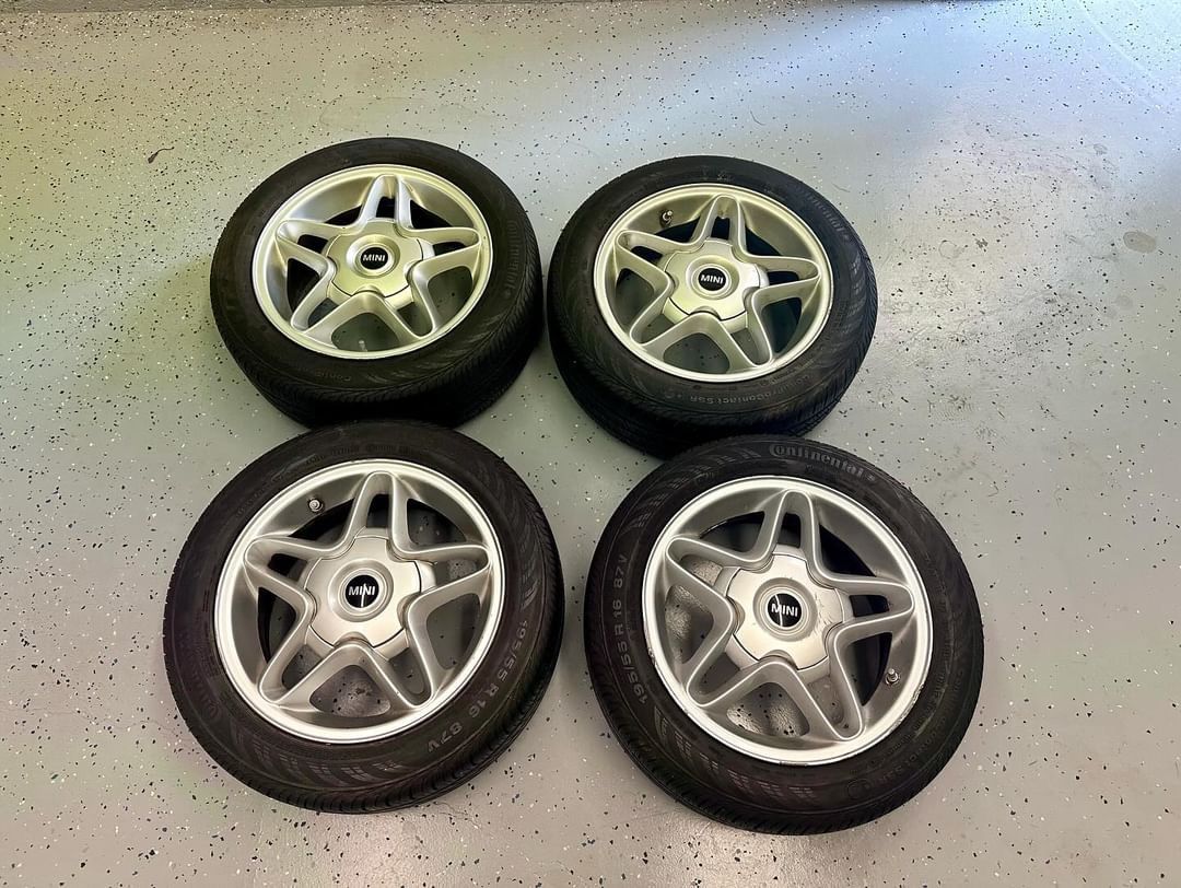 Mini Cooper wheels