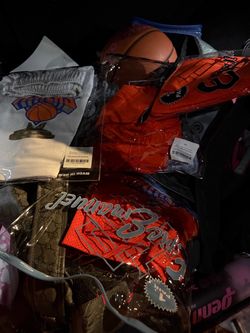 Orange Knicks Eric Emanuel Sizes L,M,S each size 200$
