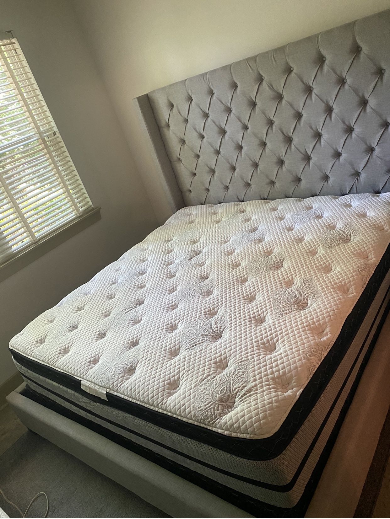 King Size Mattress And Bed Frame 