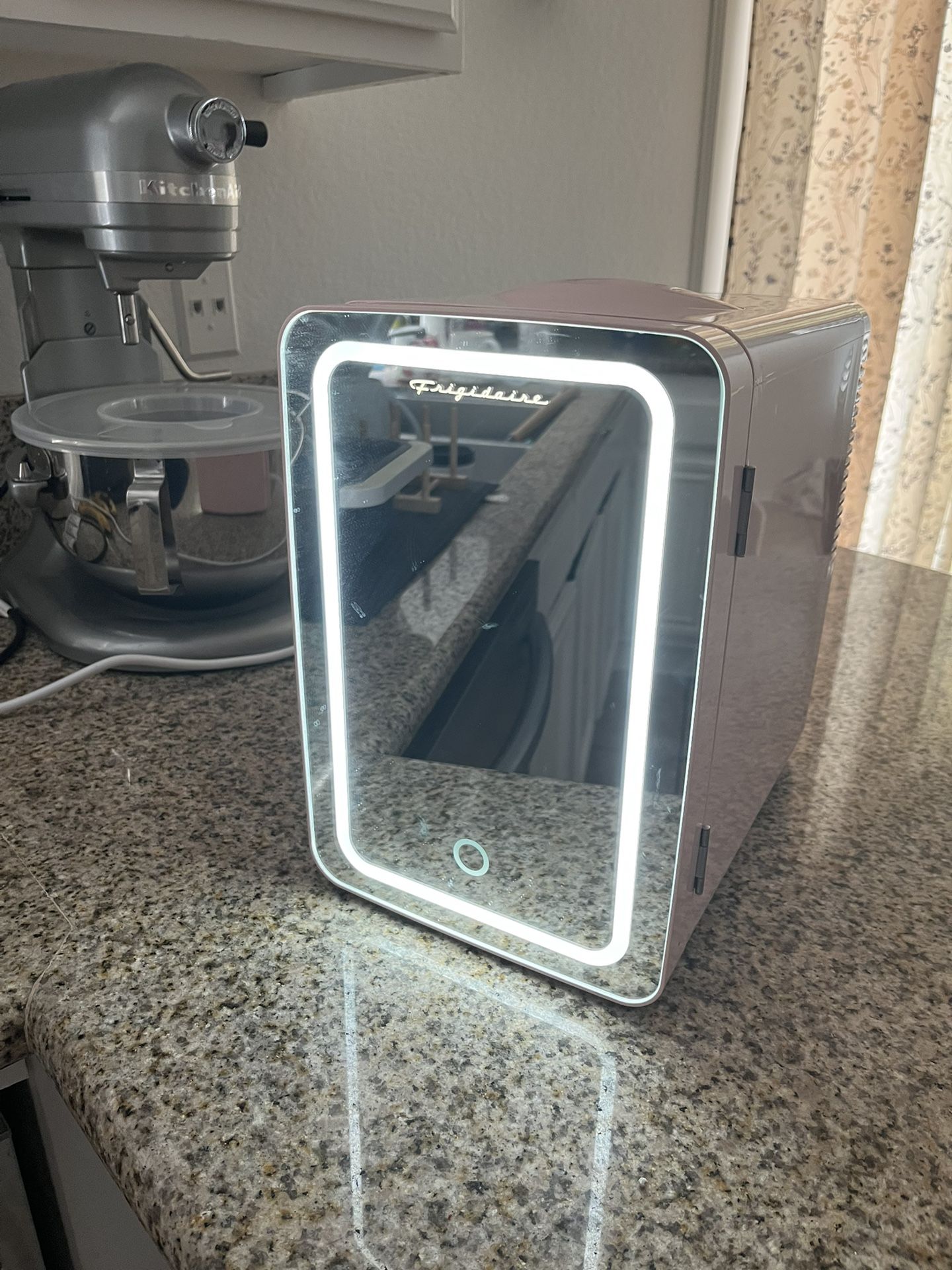 Frigidaire Mini Fridge