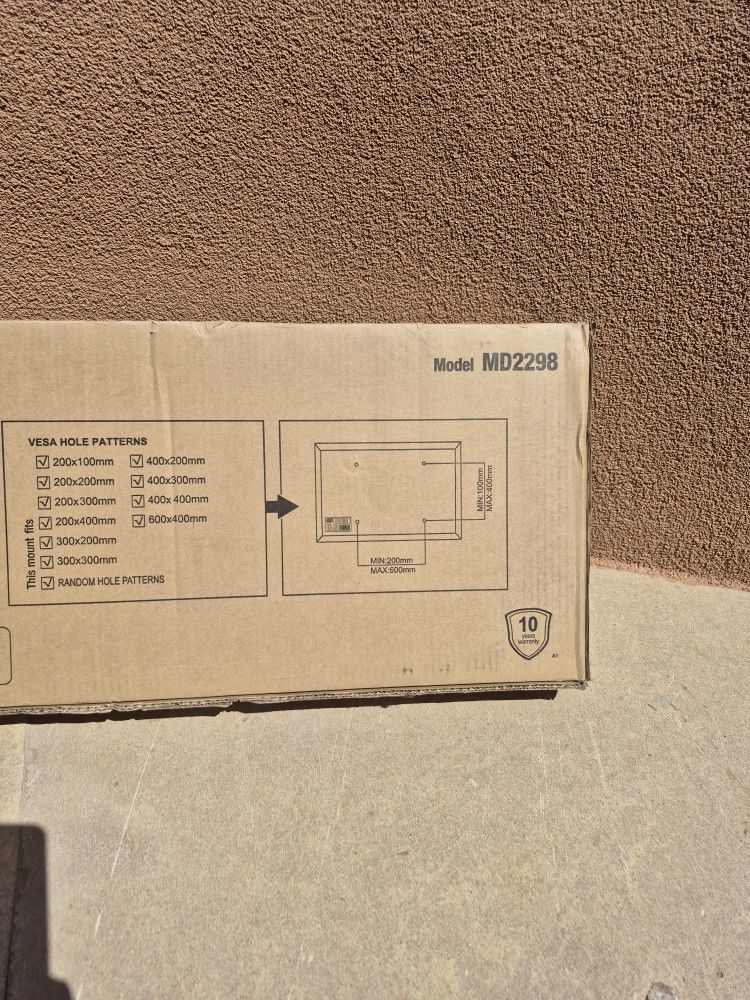 TV WALL MOUNT 42-90 IN TV'S