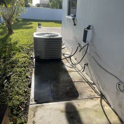 Air Conditioning/ Aire Acondicionado/Tech.
