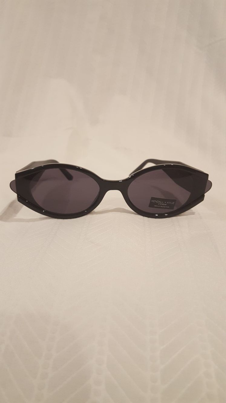Kendall+Kylie Women's Cat Eye Sunglasses