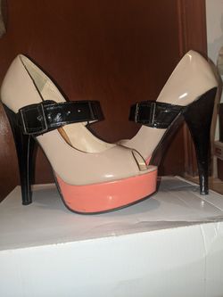 Steve Madden P-Saassi Patent Platform Heel  7.5