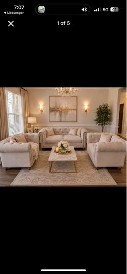 Gorgeous accent chair