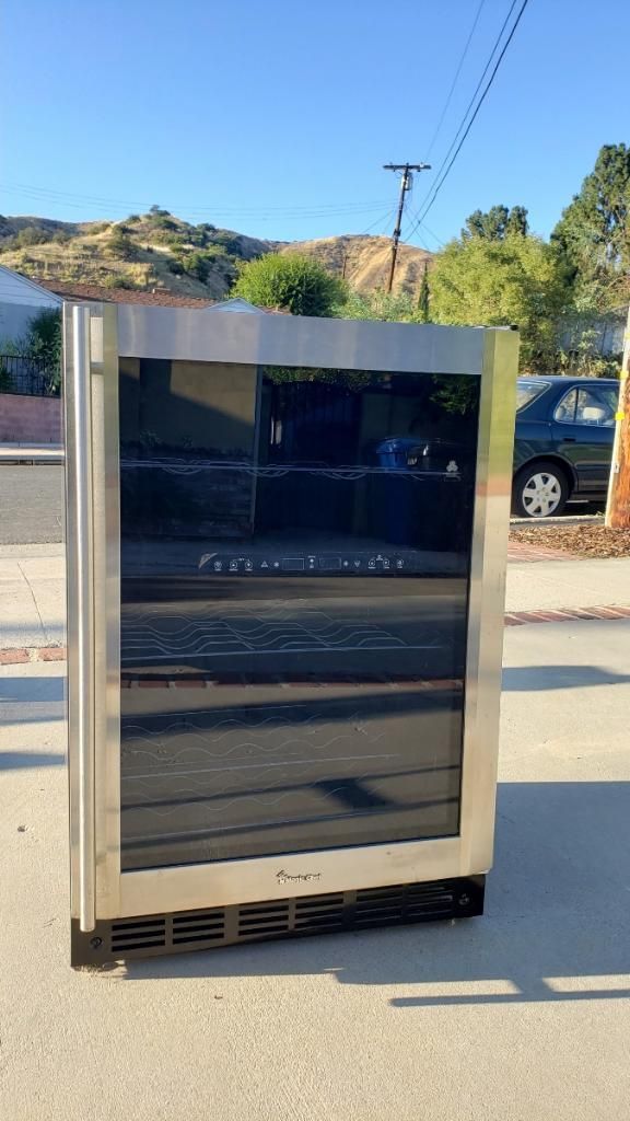 Mini fridge for Sale in Los Angeles, CA OfferUp