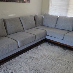 Sectional 