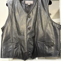 Black Leather vest 2X Like New!
