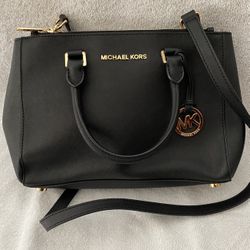 Michael Kors Bag w/ Wallet