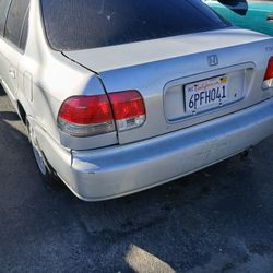 Honda Civic For Parts 