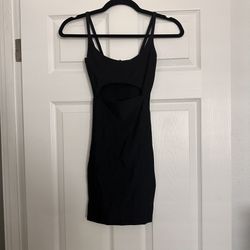 Mini Black Dress With Cutout In The Front 