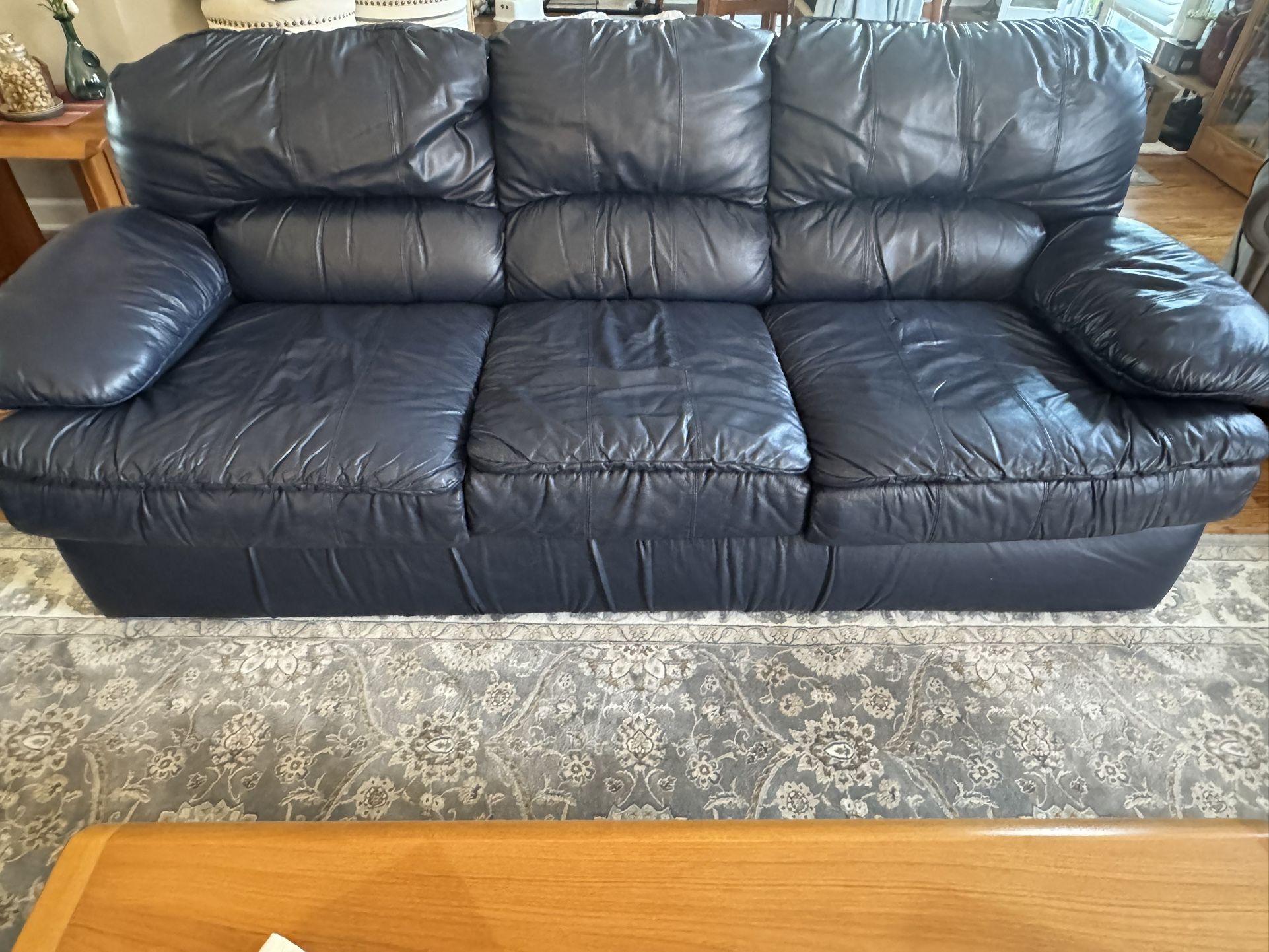 Lazy Boy Leather Love Seat And Couch