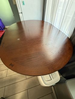 Kitchen dining table