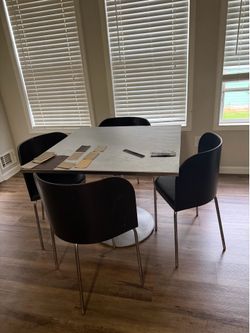 Dining Table with 4 Chairs