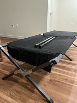 Military style cot