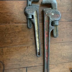Pipe Wrench 