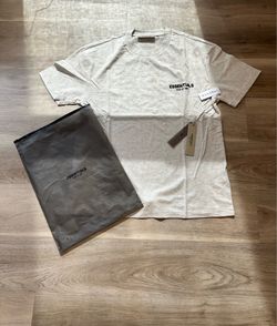 Fear of God Essentials Tee – Light Oatmeal/Cream – Brand New With Tags