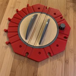 Thomas The Train - Round About Action Turntable
