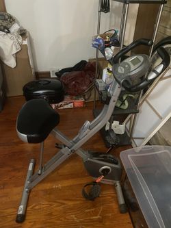 Exerpeutic Folding Magnetic Upright Bike