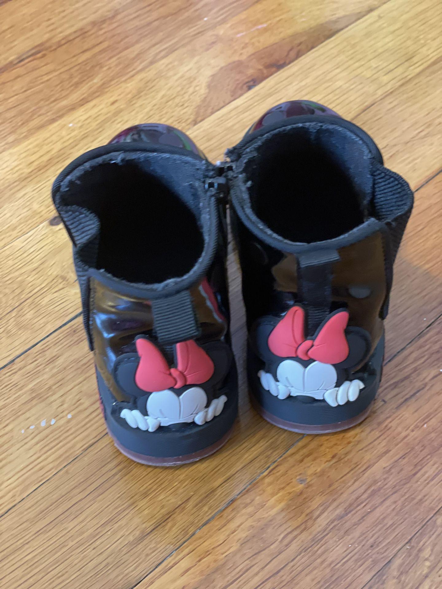 Toddler Girl Zara Boots  Size 8.  $10