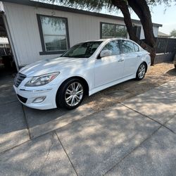 2012 Hyundai Genesis