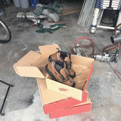 Red Wings Brand New Work Boots Size 8