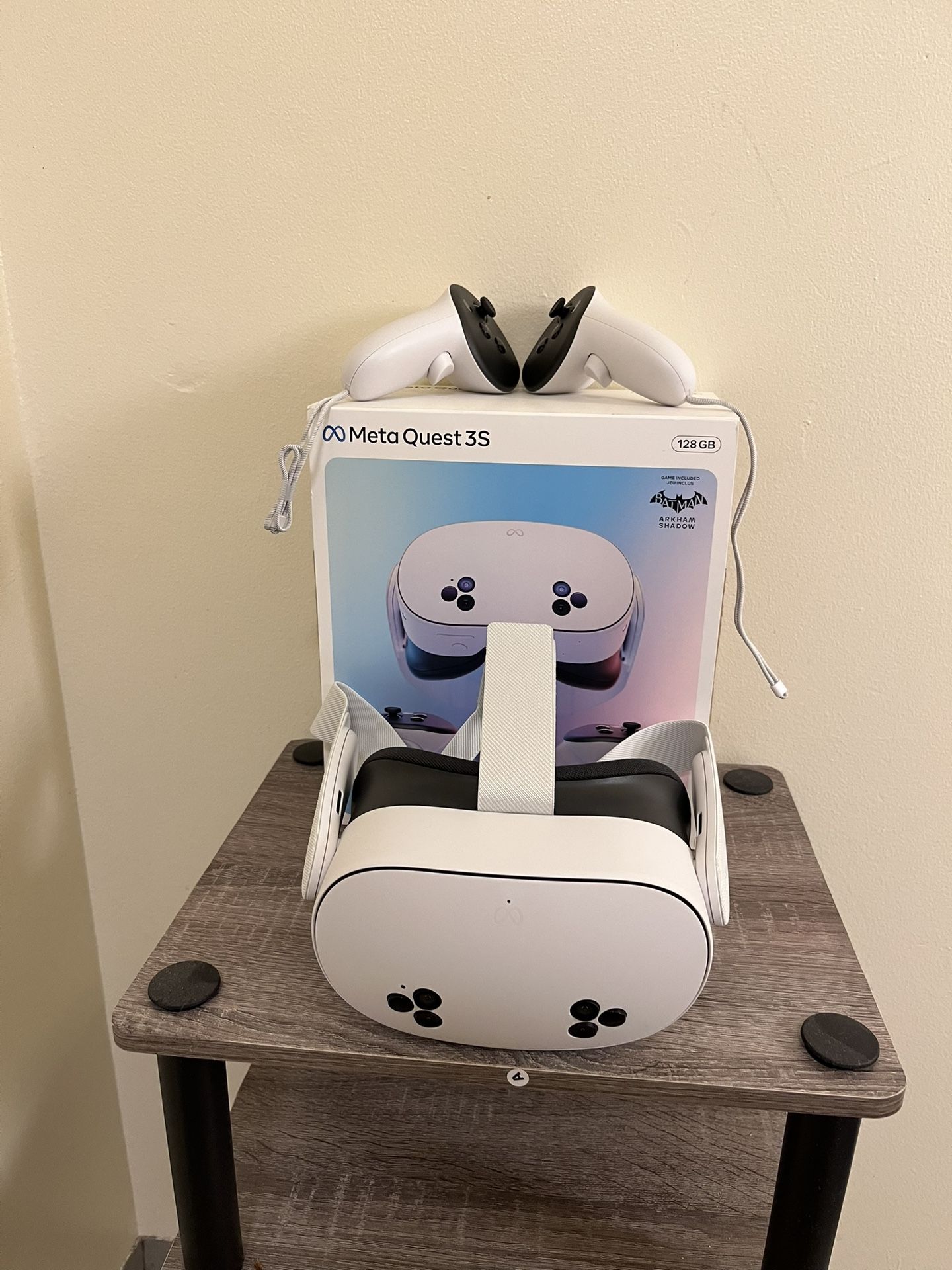 Oculus 3,s,for $220 Bucks