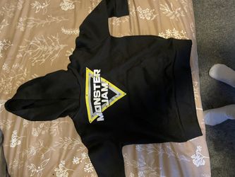 New Monster Jam Pull Over