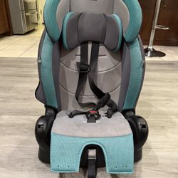 Evenflow Chase Plus 2-in-1 Booster Car Seat