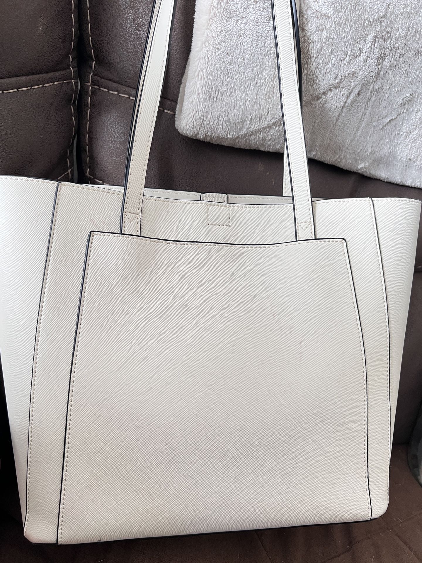 Off white love vook Carry All Tote