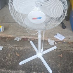 Standing Fan