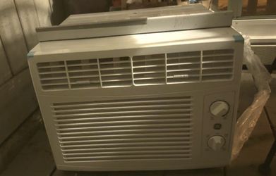 Window mount a/c