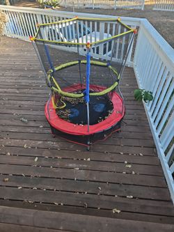 kids trampolin
