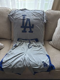 LA Dodger Shirt And Shorts