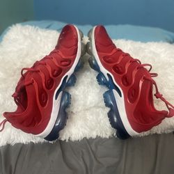 NIKE VAPOR MAX