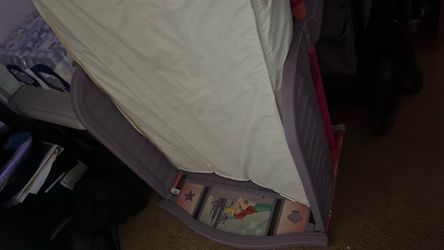 Toddler princess bed