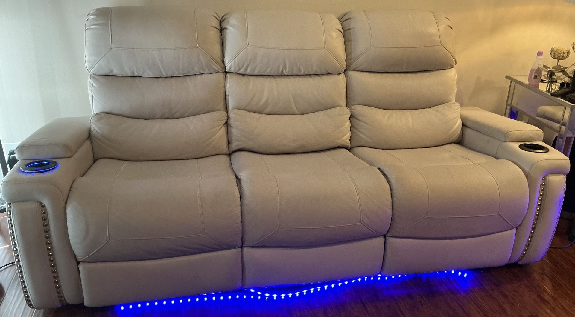 Reclining Sofa & Chair (Sofa Has Wear & Tear) 