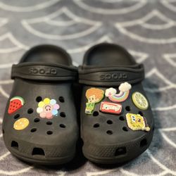 Black Crocs with customizable Jibbitz charms #kidcore boy size 13 #164