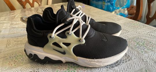 Nike React Presto “Ghost”