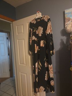 Black Floral Long Sleeve Maxi Dress.