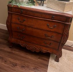 credenza