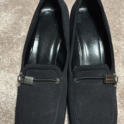 Ladies Prada Black Heels Size 37