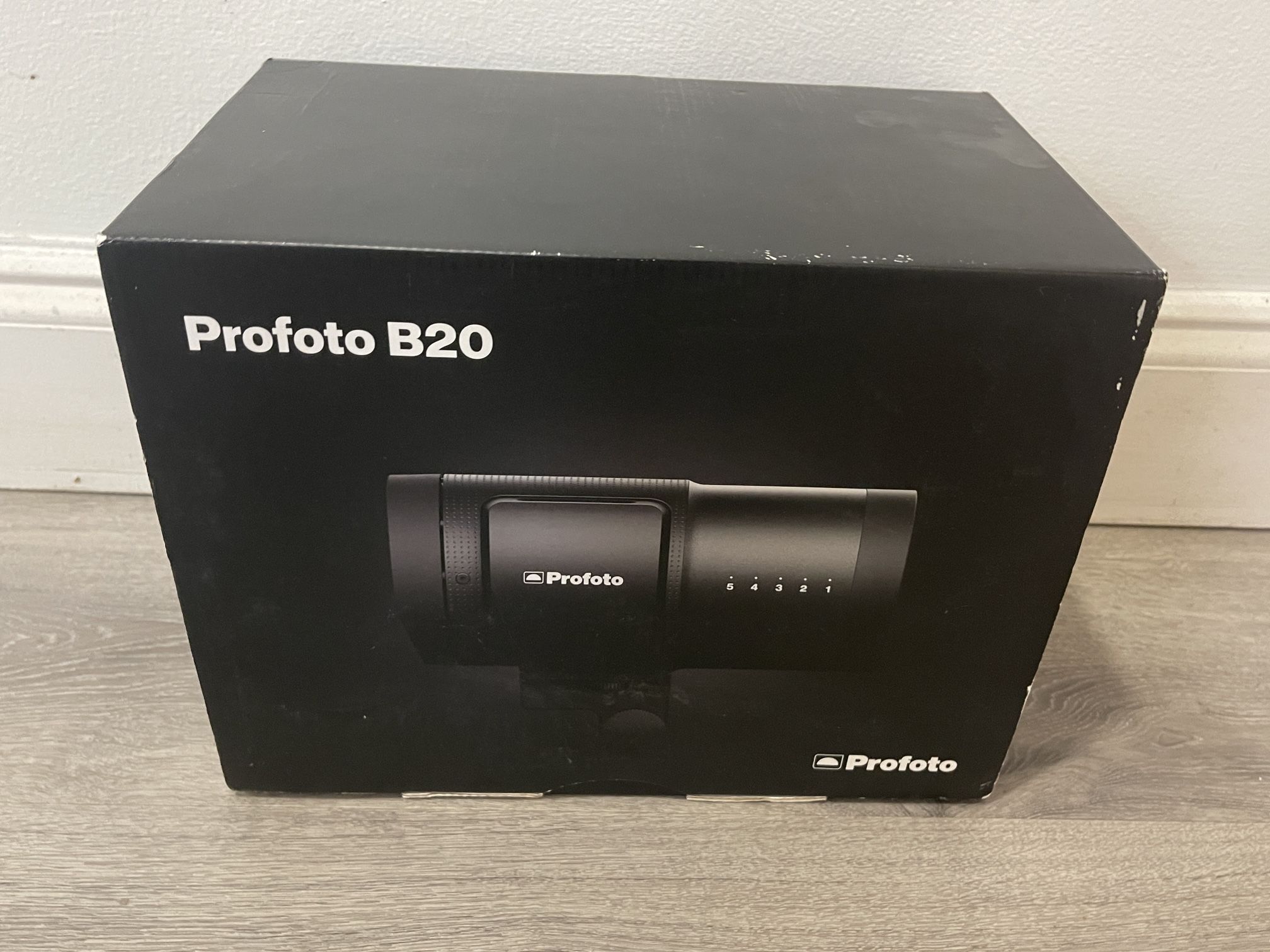 Profoto B20 Moonlight! New Sealed!