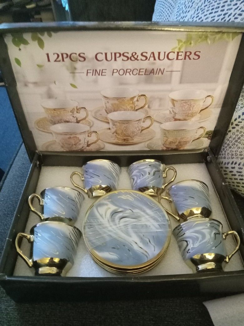 European Porcelain Set