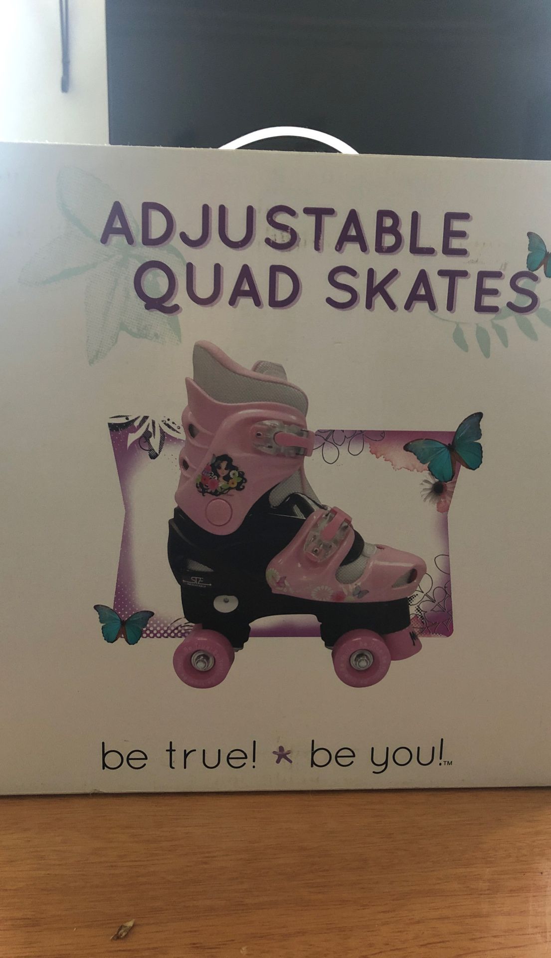 Adjustable Skates