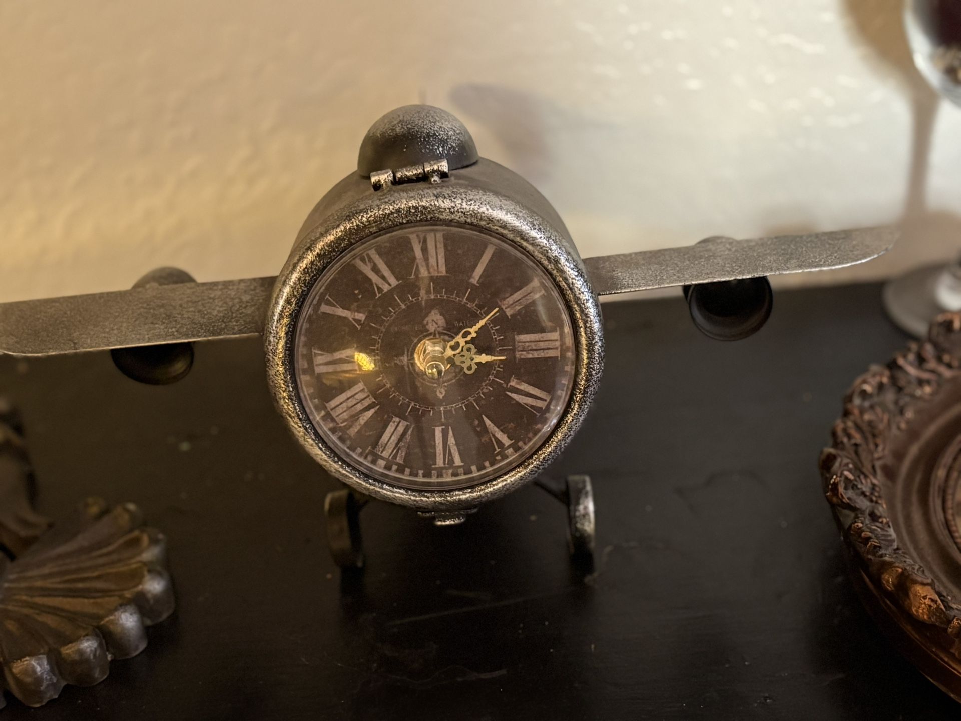 Airplane Clock 