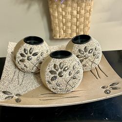 Pretty Tray With 3 Candle Holders 10”