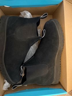 Reef Size 10 Black Boots